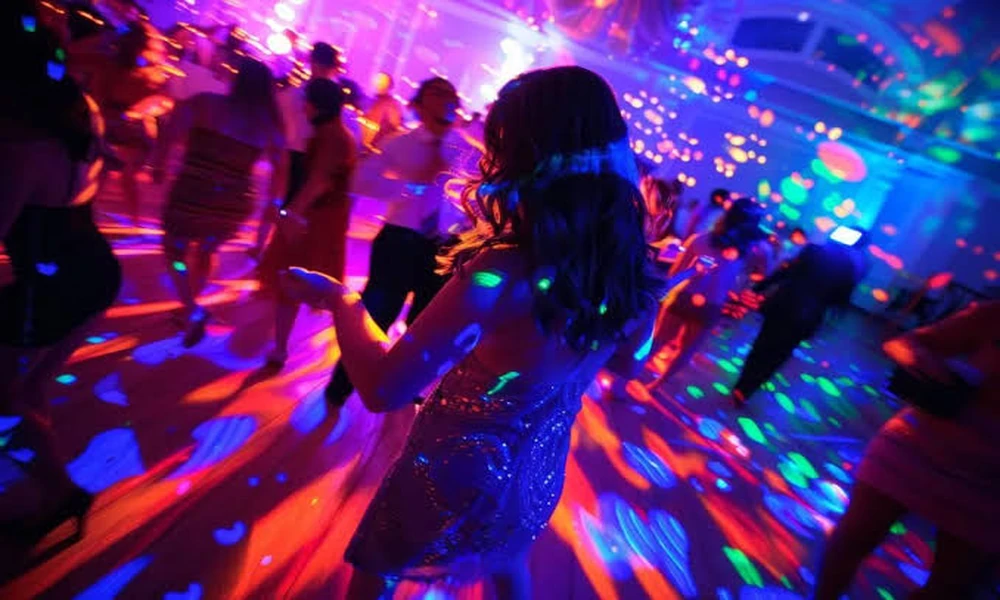 Why Event Entertainment Should Match the Mood, Not Just the Venue